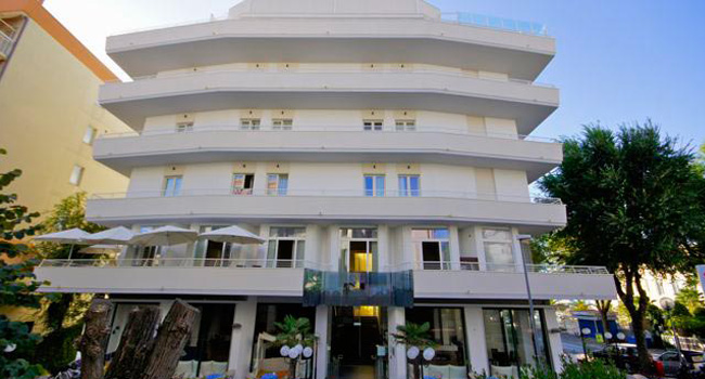 hotel aragosta a cattolica